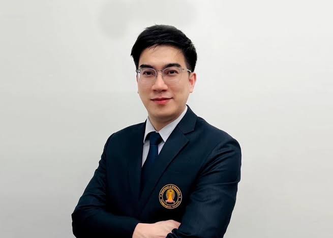 dr. Budi Santoso, Sp.B